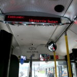 Świąteczny autobus w Kielcach / Marzena Mąkosa / Radio Kielce