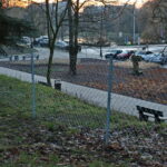 Siatka w Parku miejskim im. Stanisława Staszica / Marzena Mąkosa / Radio Kielce