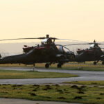 Śmigłowce Black Hawk odlatują z Masłowa x / Marzena Mąkosa / Radio Kielce