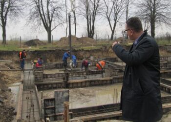 Budowa DPS w Przepiórowie, w gminie Iwaniska / Urząd Gminy Iwaniska