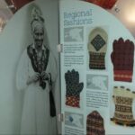 Ekspozycja "Kolory zimy: rękawiczki estońskie" w Muzeum Dialogu Kultur / Katarzyna Prędotka / Radio Kielce