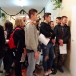 Uczniowie Zespołu Szkół Ponadgimnazjalnych nr 1 im. ks. St. Konarskiego w Jędrzejowie oddawali krew, by pomóc swojemu choremu koledze / Ewa Pociejowska-Gawęda / Radio Kielce