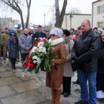 Obchody 155. rocznicy wybuchu Powstania Styczniowego. wieniec składa wojewoda świętokrzyski Agata Wojtyszek / Tomasz Piwko / Radio Kielce