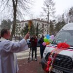 Skarżysko - Kamienna. Przekazanie busa Zespołowi Placówek Edukacyjno-Wychowawczych / Tomasz Piwko / Radio Kielce