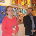 Wystawa "Trzy Kolory" w BWA. Od lewej: Katarzyna Pisarczyk, dyrektor BWA w Sandomierzu i Michał Poręba, jeden z autorów wystawy / Grażyna Szlęzak-Wójcik / Radio Kielce