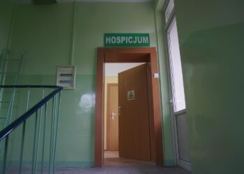Busko-Zdrój. Hospicjum i ZOL / Radio Kielce