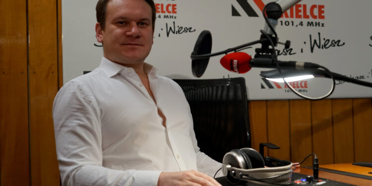 Dominik Tarczyński, poseł Prawa i Sprawiedliwości / Robert Felczak / Radio Kielce