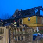 Miedziana Góra. Pożar drewnianego domu / Marcin Różyc / Radio Kielce