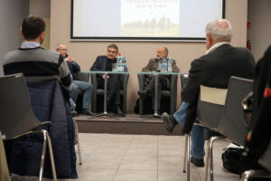 Spotkanie z Wojciechem Lubawskim i Tomaszem Natkańcem, autorami książki „Małgorzata idzie na wojnę” / Robert Felczak / Radio Kielce