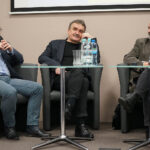 Tomasz Natkaniec i Wojciech Lubawski - autorzy książki „Małgorzata idzie na wojnę” oraz profesor Adam Massalski / Robert Felczak / Radio Kielce