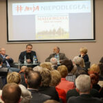 Spotkanie z Wojciechem Lubawskim i Tomaszem Natkańcem, autorami książki „Małgorzata idzie na wojnę” / Robert Felczak / Radio Kielce