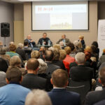 Spotkanie z Wojciechem Lubawskim i Tomaszem Natkańcem, autorami książki „Małgorzata idzie na wojnę” / Robert Felczak / Radio Kielce