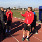 Testy wydolnościowe piłkarzy Korony Kielce na stadionie lekkoatletycznym / Rafał Szymczyk / Radio Kielce