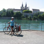 Muzyczne Podróże Przez Świat. Rowerem od źródeł Renu / Piotr Olszewski