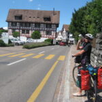 Muzyczne Podróże Przez Świat. Rowerem od źródeł Renu / Piotr Olszewski