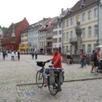 Muzyczne Podróże Przez Świat. Rowerem od źródeł Renu / Piotr Olszewski