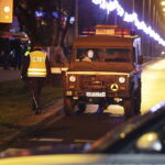 02.01.2018 Końskie. W jednym z bloków przy ulicy Zamkowej znaleziono materiały pirotechniczne.  Mieszkańców ewakuowano / Jarosław Kubalski / Radio Kielce