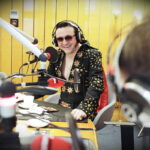 04.02.2018 Kielce. Polski Elvis Presley czyli Marcin Życzyński w Radiu Kielce / Jarosław Kubalski / Radio Kielce