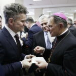 05.01.2018 Kielce. Opłatek u "Solidarności". Senator Krzysztof i arcybiskup Mieczysław Mokrzycki / Jarosław Kubalski / Radio Kielce