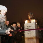 12.01.2018 Kielce. Odsłonięcie popiersia  artysty fotografika Pawła Pierścińskiego w Alei Sław / Jarosław Kubalski / Radio Kielce