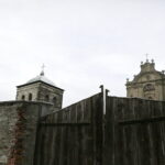 Święty Krzyż w zimowej scenerii / Jarosław Kubalski / Radio Kielce