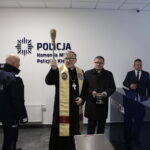 17.01.2018 Kielce. Komenda Miejska Policji. Otwarcie po remoncie. Poświęcenia dokonał biskup Andrzej Kaleta / Jarosław Kubalski / Radio Kielce