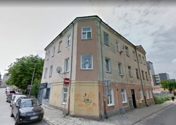 Kielce, budynek przy ulicy Koziej 5 / Google