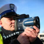 Jechali za szybko, stracili prawo jazdy