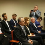 Podpisanie umowy pomiędzy Korona S.A. i Suzuki Motor Poland sp. z o.o. / Marzena Mąkosa / Radio Kielce