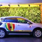 Podpisanie umowy pomiędzy Korona S.A. i Suzuki Motor Poland sp. z o.o. / Marzena Mąkosa / Radio Kielce