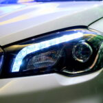 Podpisanie umowy pomiędzy Korona S.A. i Suzuki Motor Poland sp. z o.o. / Marzena Mąkosa / Radio Kielce