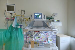 Nowy sprzęt dla klinik w szpitalu na Czarnowie / Marzena Mąkosa / Radio Kielce
