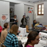 Warsztaty szycia w Instytucie Dizajnu / Marzena Mąkosa / Radio Kielce