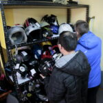 Komis sprzętu zimowego / Marzena Mąkosa / Radio Kielce