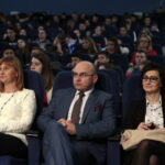 "Krwawy rok 1863 nad Kamienną" wykład profesora Adama Massalskiego w suchedniowskiej Kuźnicy. Na zdjęciu: Cezary Błach - burmistrz Suchedniowa  / Marzena Mąkosa / Radio Kielce