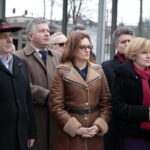 Odbiór i poświęcenie 25 autobusów hybrydowych. Na zdjęciu: Agata Wojtyszek - wojewoda świętokrzyski i Anna Krupka - poseł PiS. / Marzena Mąkosa / Radio Kielce