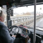 Odbiór i poświęcenie 25 autobusów hybrydowych. Na zdjęciu: Bogdan Latosiński  / Marzena Mąkosa / Radio Kielce