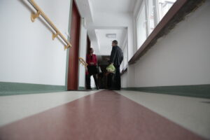 Otwarcie mieszkań chronionych dla osób starszych i niepełnosprawnych / Marzena Mąkosa / Radio Kielce