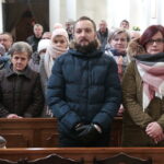 Rocznica powstania zgromadzenia Misjonarzy Oblatów Maryi Niepokalanej. Uroczysta msza święta na Świętym Krzyżu. / Marzena Mąkosa / Radio Kielce