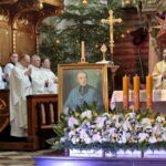 Rocznica powstania zgromadzenia Misjonarzy Oblatów Maryi Niepokalanej. Uroczysta msza święta na Świętym Krzyżu. / Marzena Mąkosa / Radio Kielce