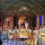 Rocznica powstania zgromadzenia Misjonarzy Oblatów Maryi Niepokalanej. Uroczysta msza święta na Świętym Krzyżu. Na zdjęciu: ojciec Paweł Zając - Prowincjał polskiej Prowincji Misjonarzy Oblatów Maryi Niepokalanej / Marzena Mąkosa / Radio Kielce