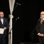 Finał 25. Świętokrzyskiego Konkursu Kolęd i Pastorałek. Na zdjęciu: Zbigniew Woltański i Sylwester Kowalski / Marzena Mąkosa / Radio Kielce