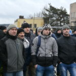 Protest pracowników w zakładach MAN Bus, którzy domagają się podwyżek płac / Marzena Mąkosa / Radio Kielce
