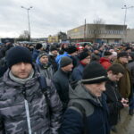 Protest pracowników w zakładach MAN Bus, którzy domagają się podwyżek płac / Marzena Mąkosa / Radio Kielce