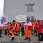Protest ratowników przed ŚCO / Marzena Mąkosa / Radio Kielce