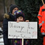 Protest ratowników przed ŚCO / Marzena Mąkosa / Radio Kielce