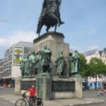 Muzyczne Podróże Przez Świat. Niemcy. Rowerem wzdłuż Renu / Piotr Olszewski