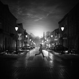 Ulica Mickiewicza w Kielcach z widokiem na bazylikę katedralną / Paweł Tomczyk