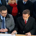 Podpisanie umowy na budowę kolejnego odcinka trasy S7 / Wiktor Dziarmaga / Radio Kielce