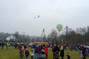 Zimowa Fiesta Balonowa w Bałtowie / Emilia Sitarska / Radio Kielce